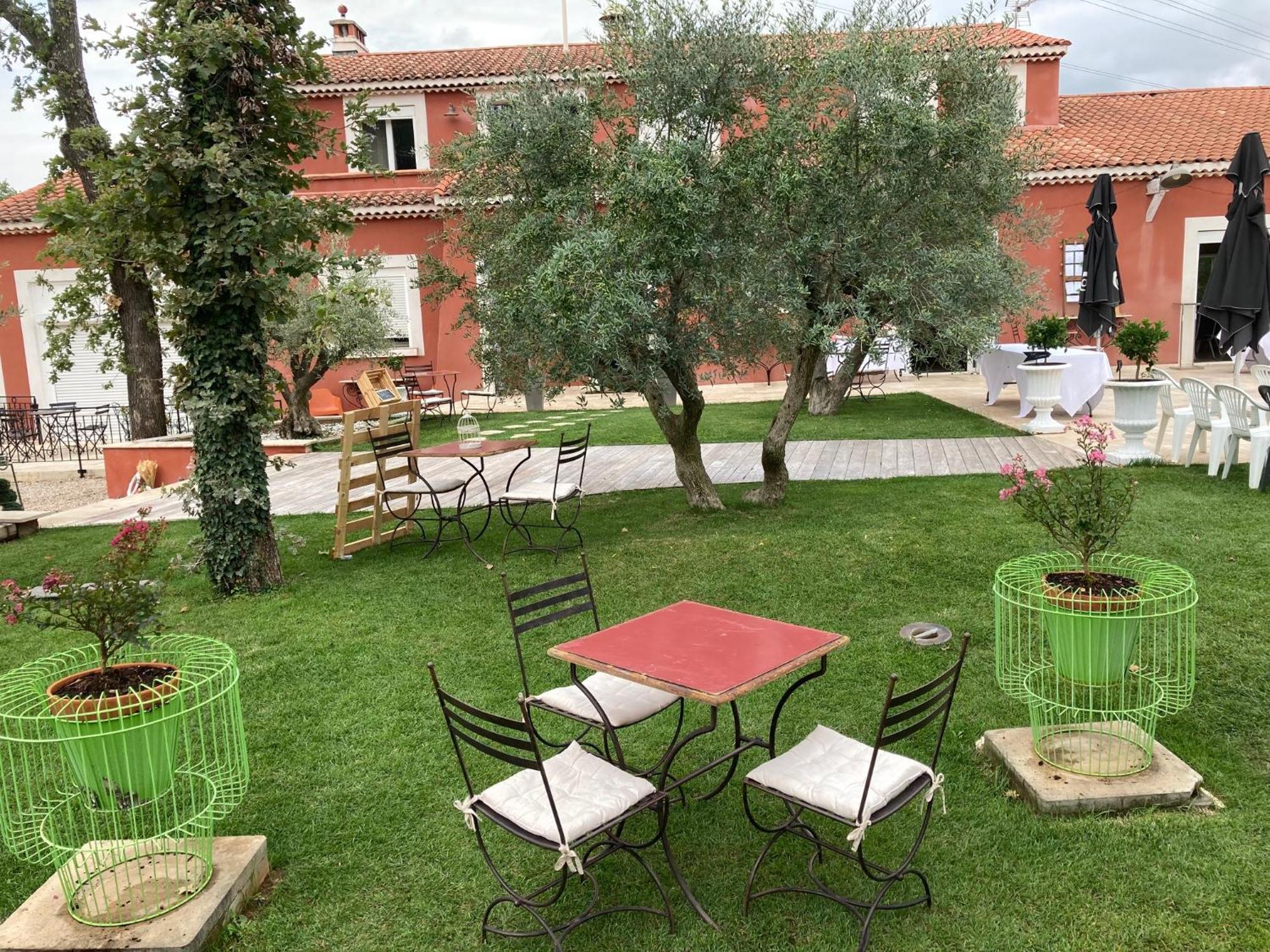 Domaine Sainte Baume Hotel Ngoại thất bức ảnh